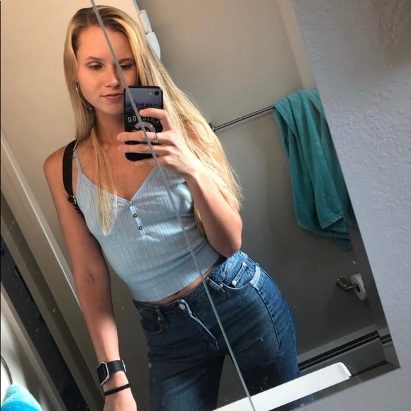 Meet your Posher, Marykate - Picture 9 of 14